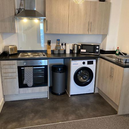 Livestay-New Private Apartment Building Minutes From Heathrow Slough Luaran gambar