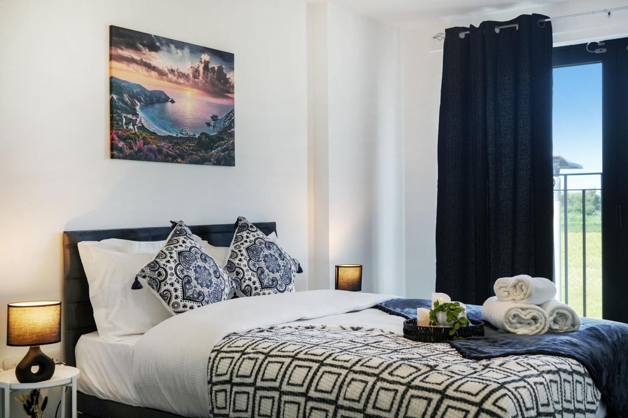 Livestay-New Private Apartment Building Minutes From Heathrow Slough Luaran gambar